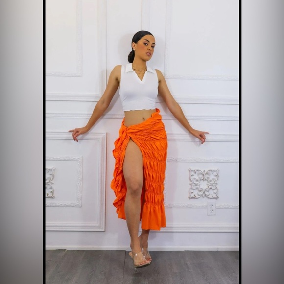 Vibrant Orange Ruched Women's Skirt - Picture 6 of 6